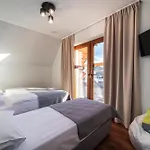 ベッド・アンド・ブレックファスト Apartamenty, Przy Termach - 70 M Termy Szaflary, 150 M Goracy Potok 3*