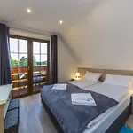 ベッド・アンド・ブレックファスト Apartamenty, Przy Termach - 70 M Termy Szaflary, 150 M Goracy Potok 3*