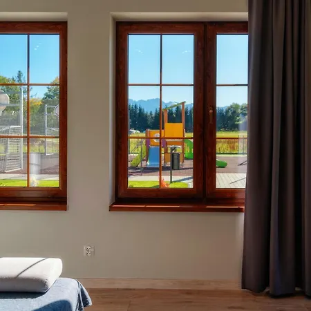Bed & Breakfast Przy Termach Apartamenty, Pokoje - Podgrzewany Basen, Hydromasaz I Tylko 70M Termy 3*