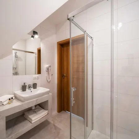 Przy Termach Apartamenty, Pokoje - Podgrzewany Basen, Hydromasaz I Tylko 70M Termy Szaflary