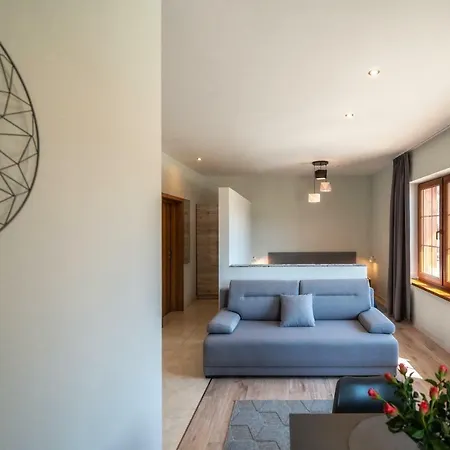Przy Termach Apartment *